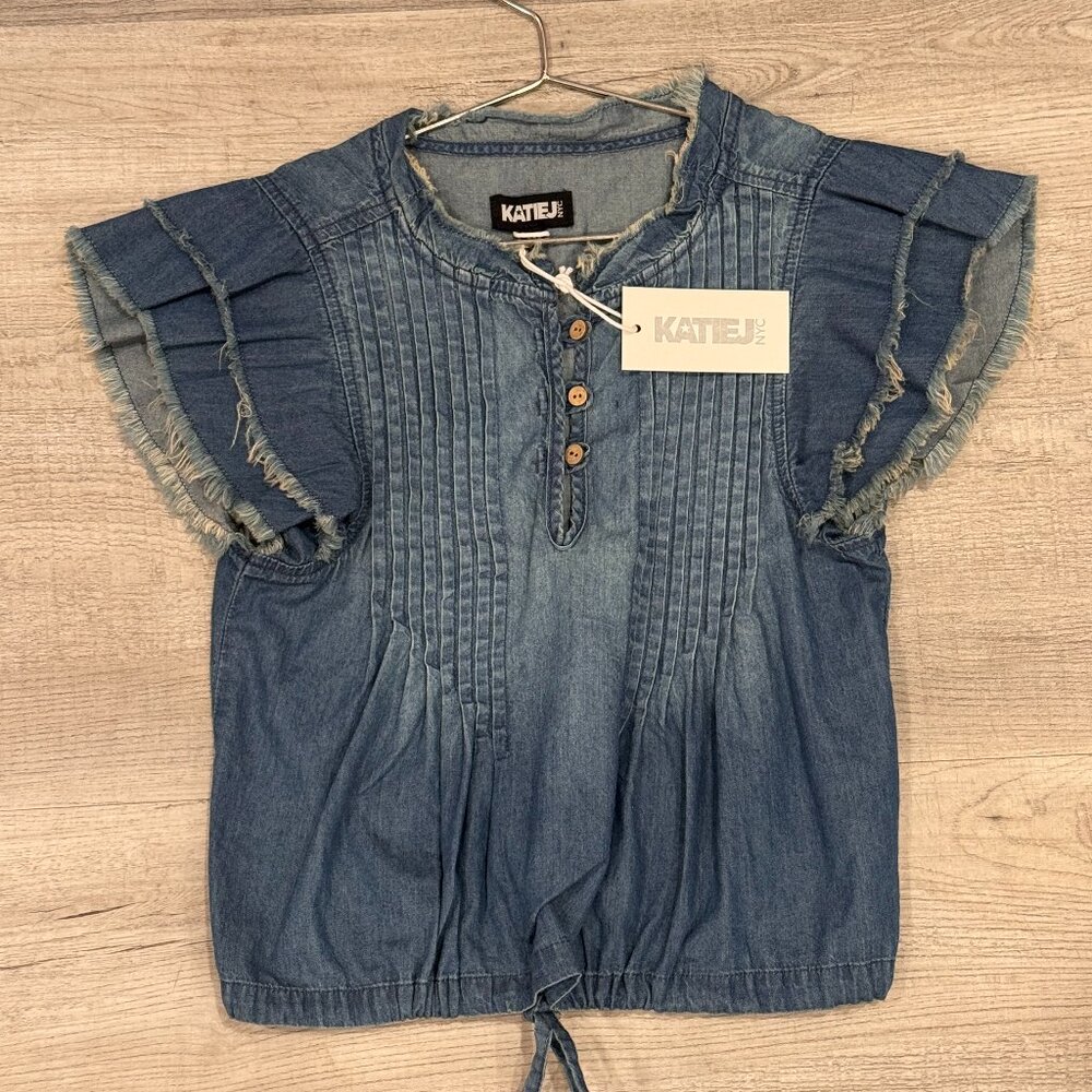 Katie J NYC Hart Top